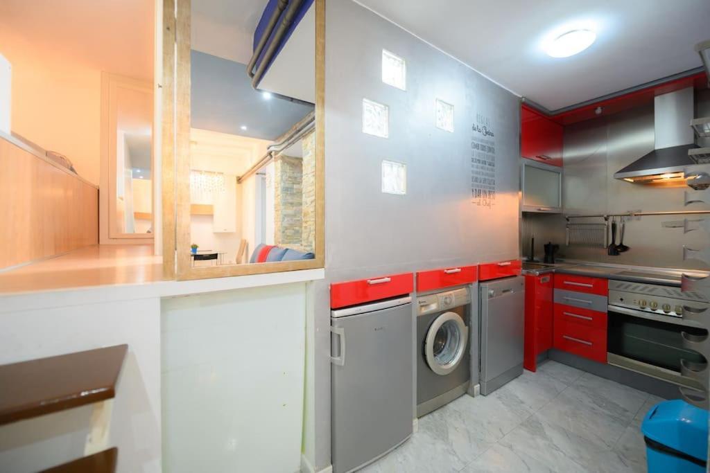 Apartmán Encantador Apartamento Temporal Centrico Con Patio Privado Mpe51 Madrid Exteriér fotografie