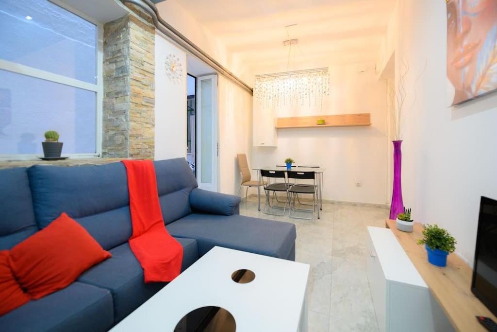 Apartmán Encantador Apartamento Temporal Centrico Con Patio Privado Mpe51 Madrid Exteriér fotografie