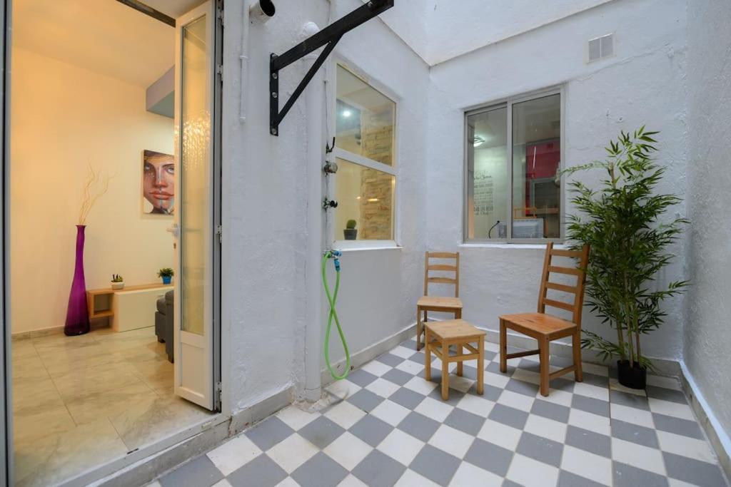 Apartmán Encantador Apartamento Temporal Centrico Con Patio Privado Mpe51 Madrid Exteriér fotografie