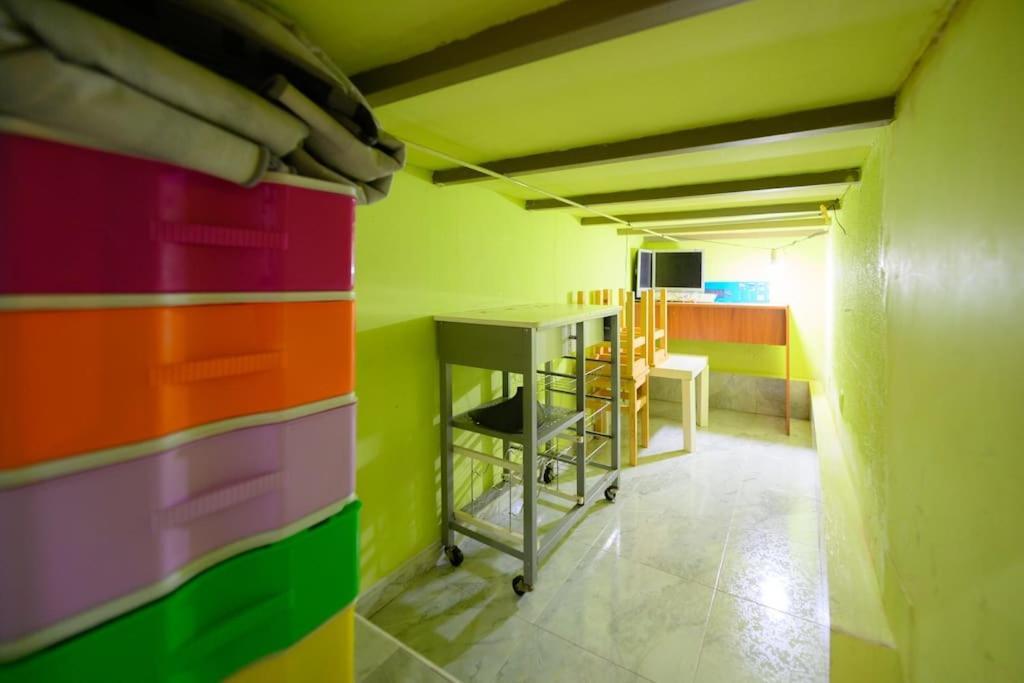 Apartmán Encantador Apartamento Temporal Centrico Con Patio Privado Mpe51 Madrid Exteriér fotografie
